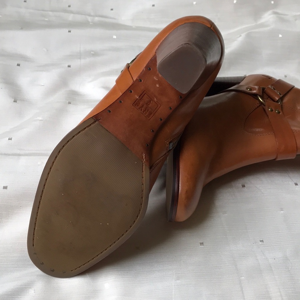 Frye Laurie Harness Short Boots. Size 11 - Picture 5 of 8